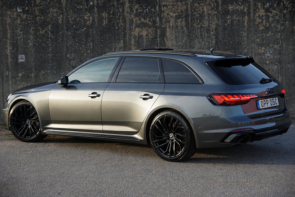 Audi RS4 Avant 2.9 TFSI Quattro|Keramiska|B&O|Pano|HuD|Kolfiber|
