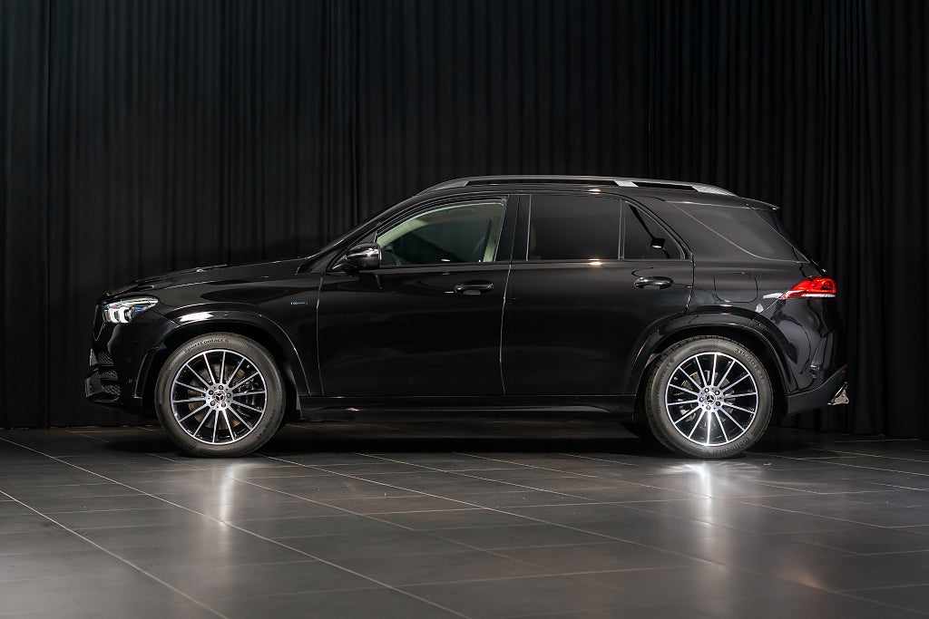 Gallery image 2 of 16