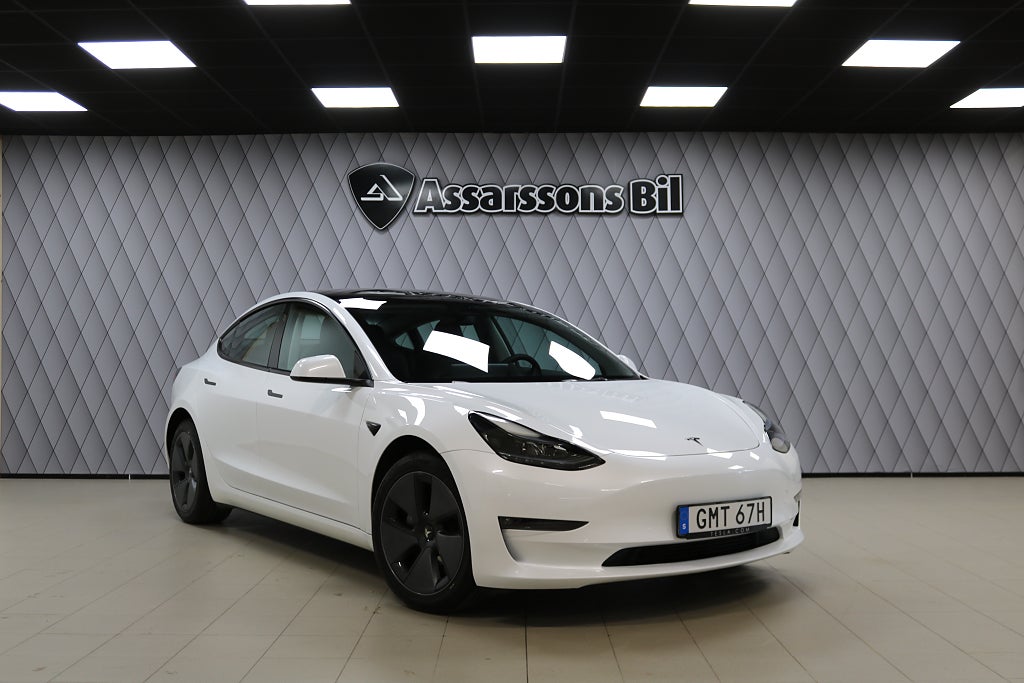 Tesla Model 3 Long Range AWD 440hk LEASEBAR Navigation Autopilot