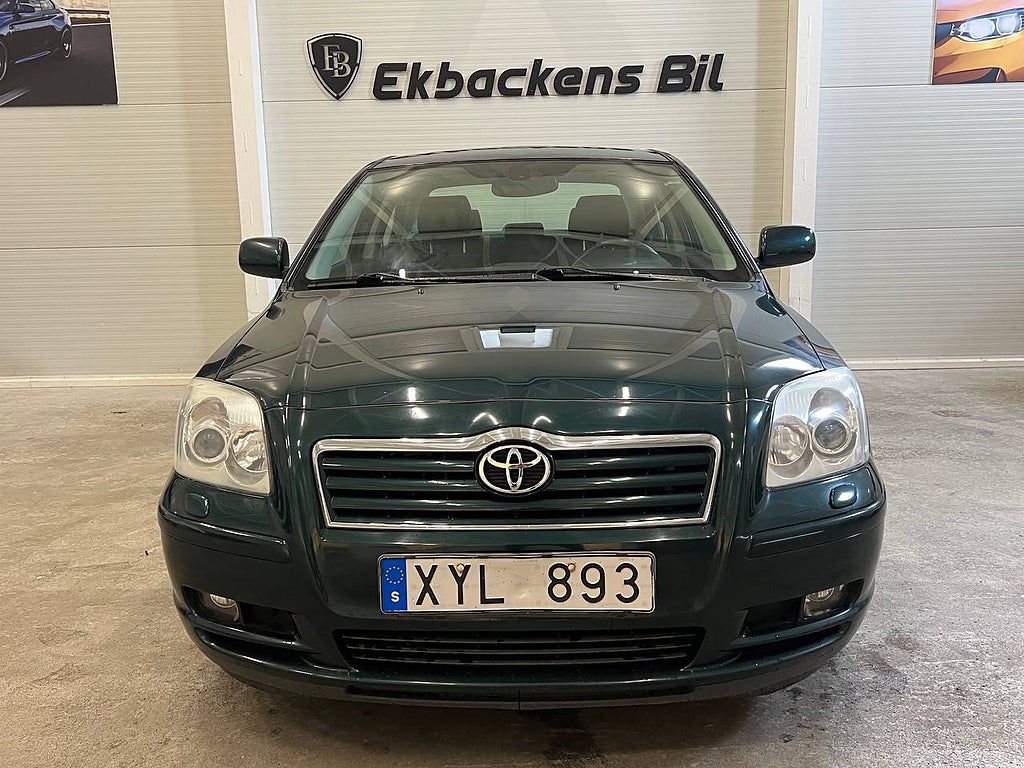 Toyota Avensis Sedan 1.8 VVT-i