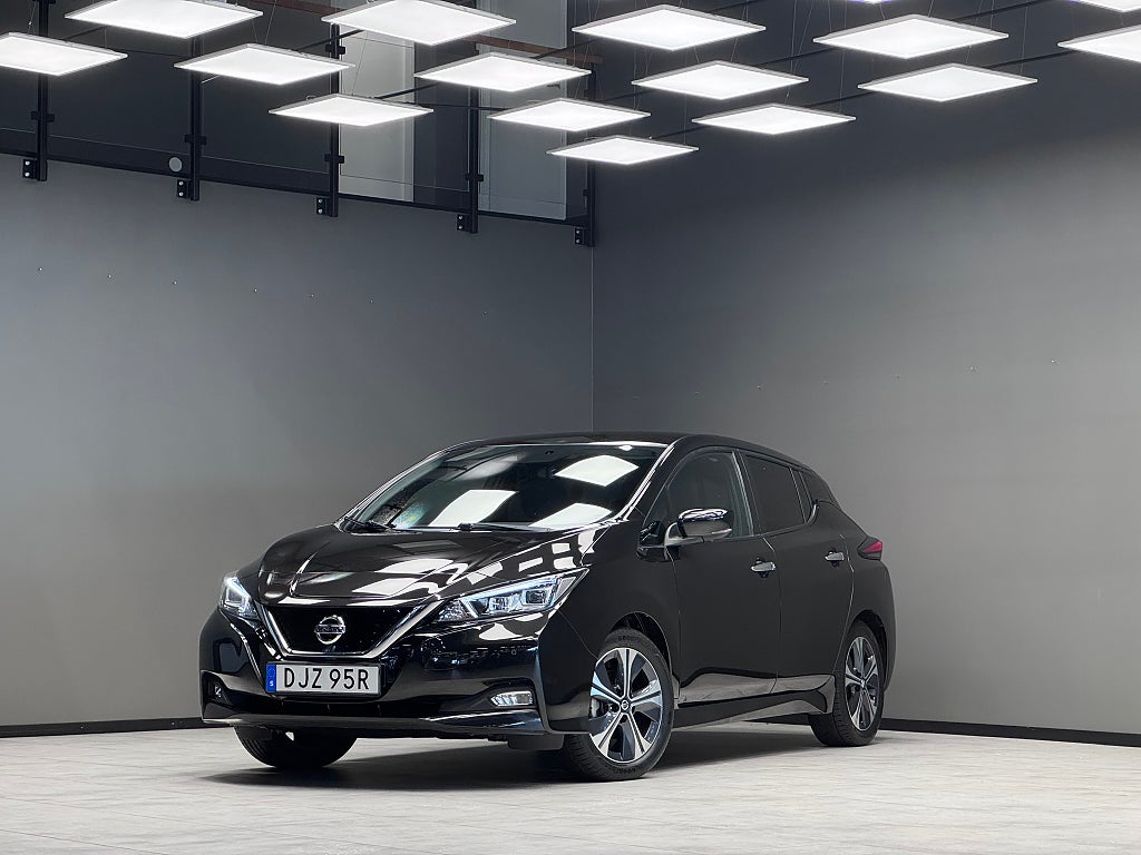 Nissan Leaf / 360° / Navi / Adaptiv Farthållare / Värmare