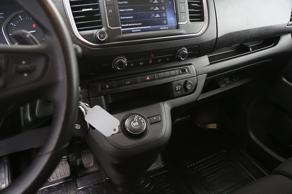 Toyota ProAce 2,0 D-4D Long | Moms | Kamera | Drag