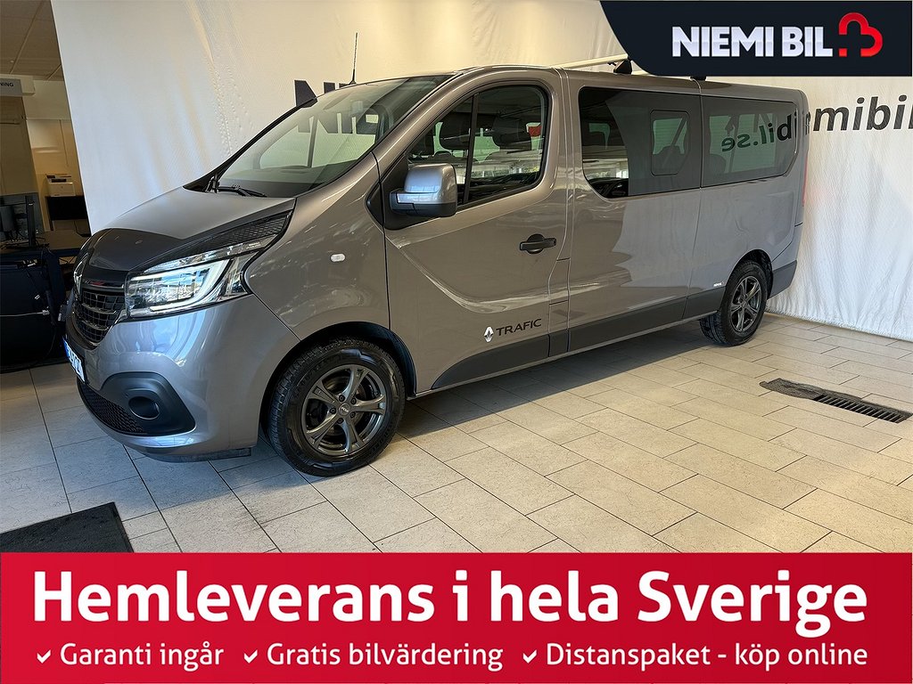 Renault trafic Grand Kombi 2.0 dCi 9-sits MOMS Kamera P-sens