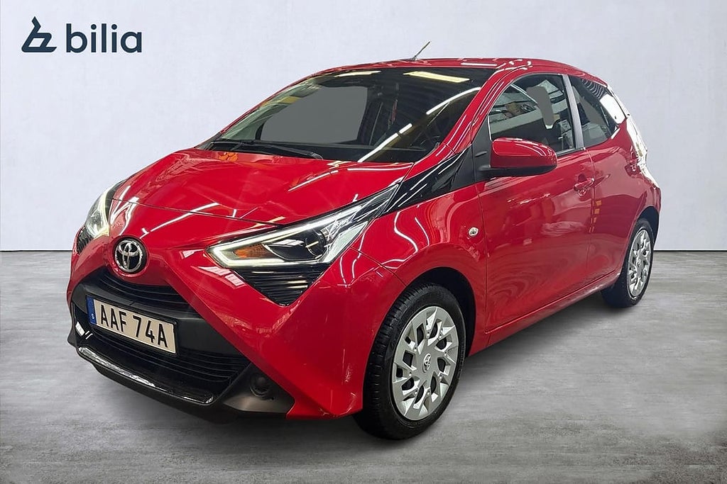 Toyota Aygo 1,0 5-D X-PLAY M/T SMARTPHONE INTEGRATION