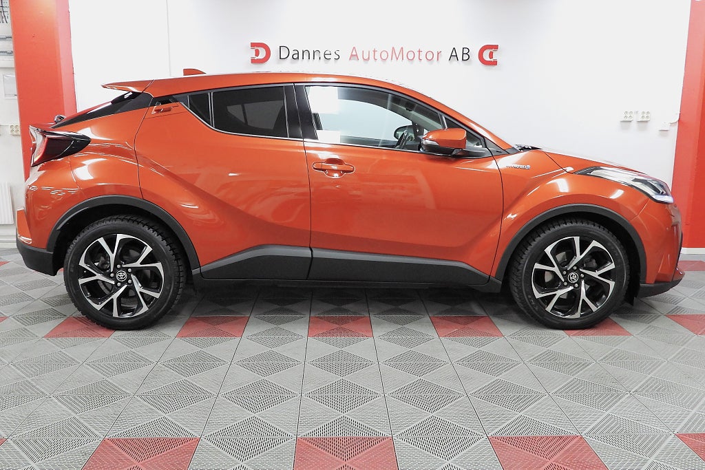 Toyota C-HR Hybrid CVT, 122hk, 2021