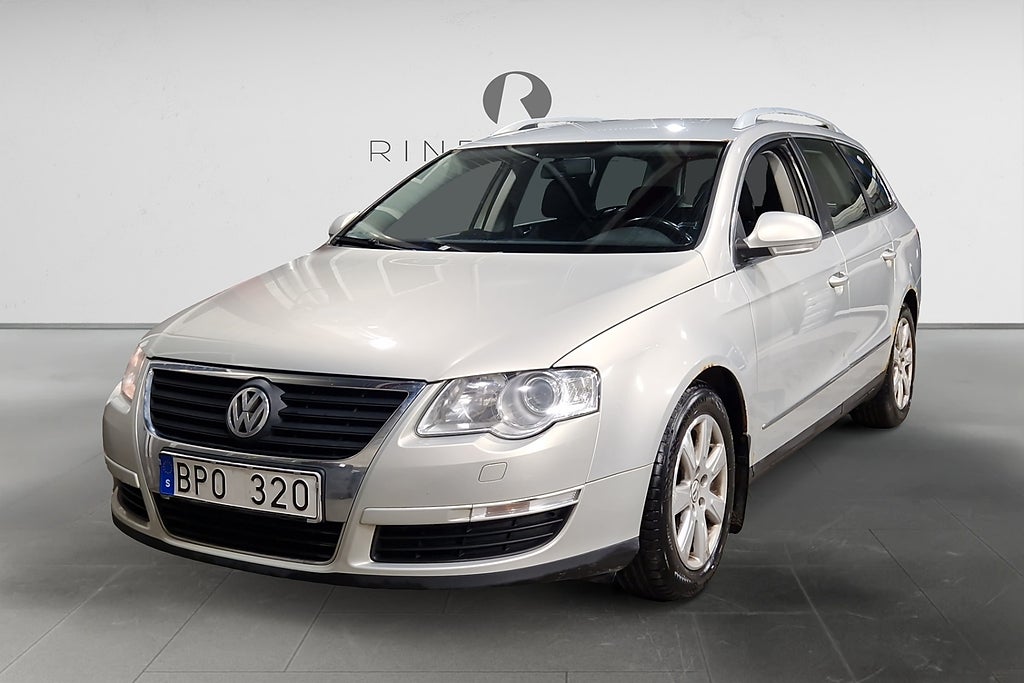 Volkswagen Passat Variant 1.6 TDI SPORT LINE KAMREM BYTT 16"