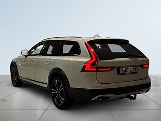 Volvo V90 Cross Country D4 AWD Inscription Pro Dragkrok Dvärme Bkamera S&V-däck