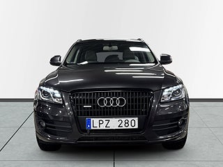 Audi Q5 3.0 TDI V6 quattro S Tronic Design S&V-däck/Drag/GPS – bild 2