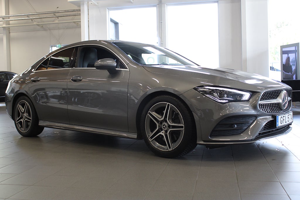 Mercedes-Benz CLA 200 /AMG/Panorama/Burmeister/Panelbelysning/Backkamera/