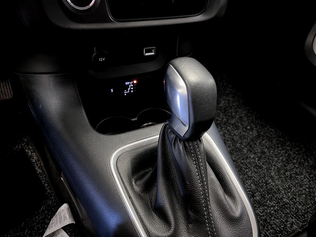 Bild på Citroën C3 Shine 1.2 PT 110hk Aut - CARPLAY, BACKSENSORER