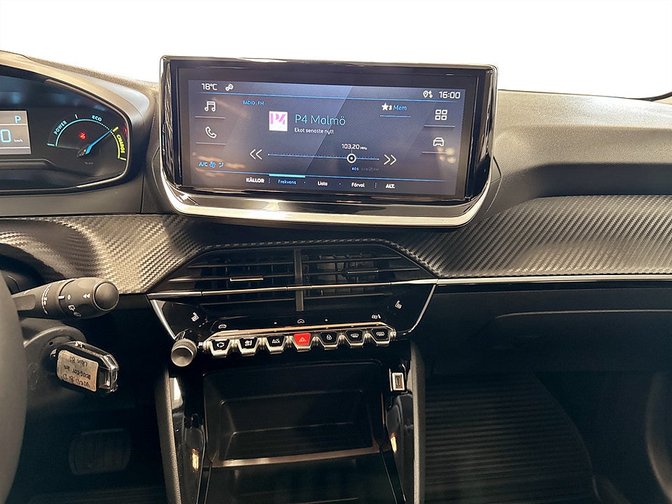 Bild på Peugeot 208 Style Hybrid 100hk Aut CARPLAY BACKSENSORER