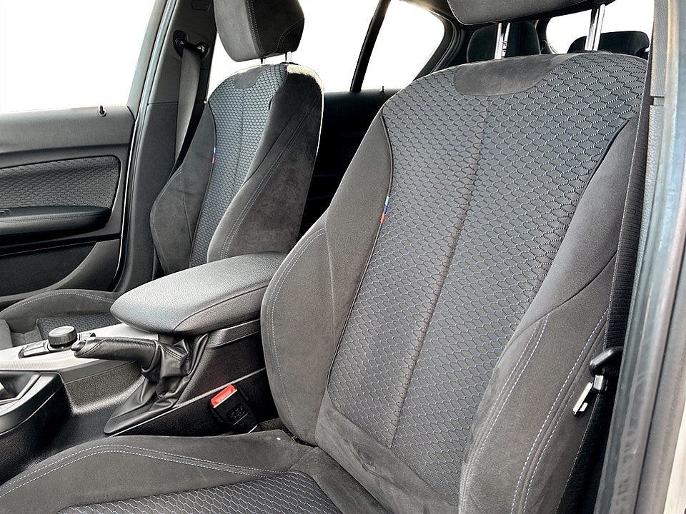 Bild på BMW 118i 5D M-Sport 136hk BACKSENSORER FARTHÅLLARE