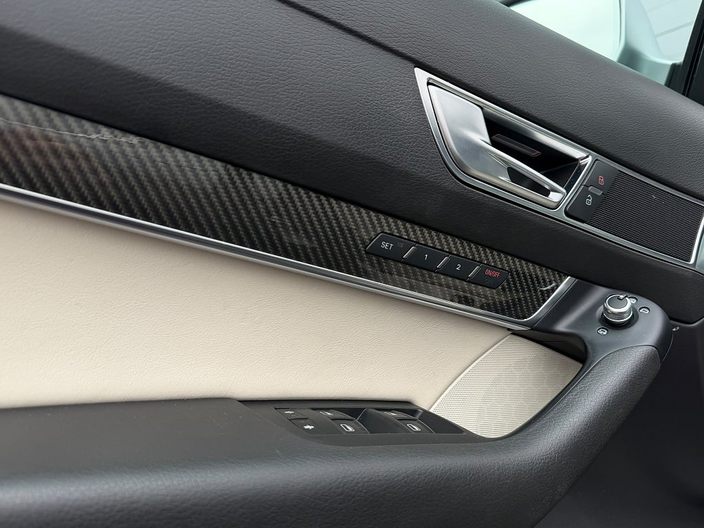 AUDI RS6 AVANT 5.0 V10 BITURBO 579ch QUATTRO - BOSE - CUIR - FREINS CARBONE - ACC - SIÈGES CHAUFFANTS AVANT/ARRIÈRE