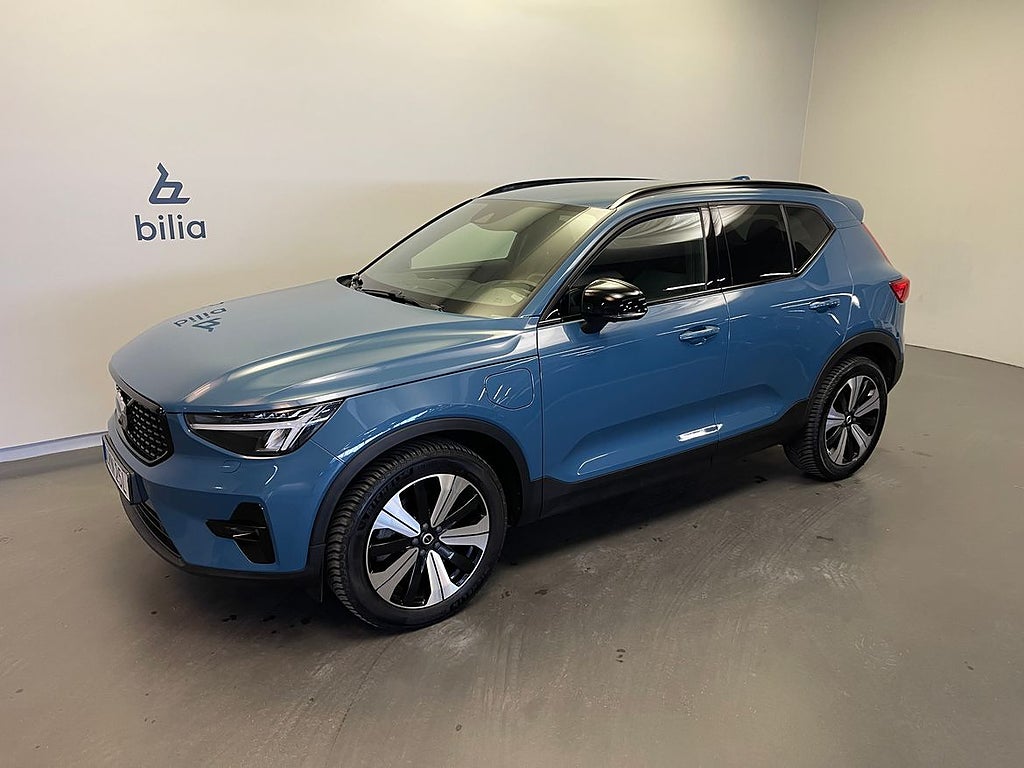 Volvo XC40 Recharge T4 Plus Dark / Dragkrok / Harman Kard...