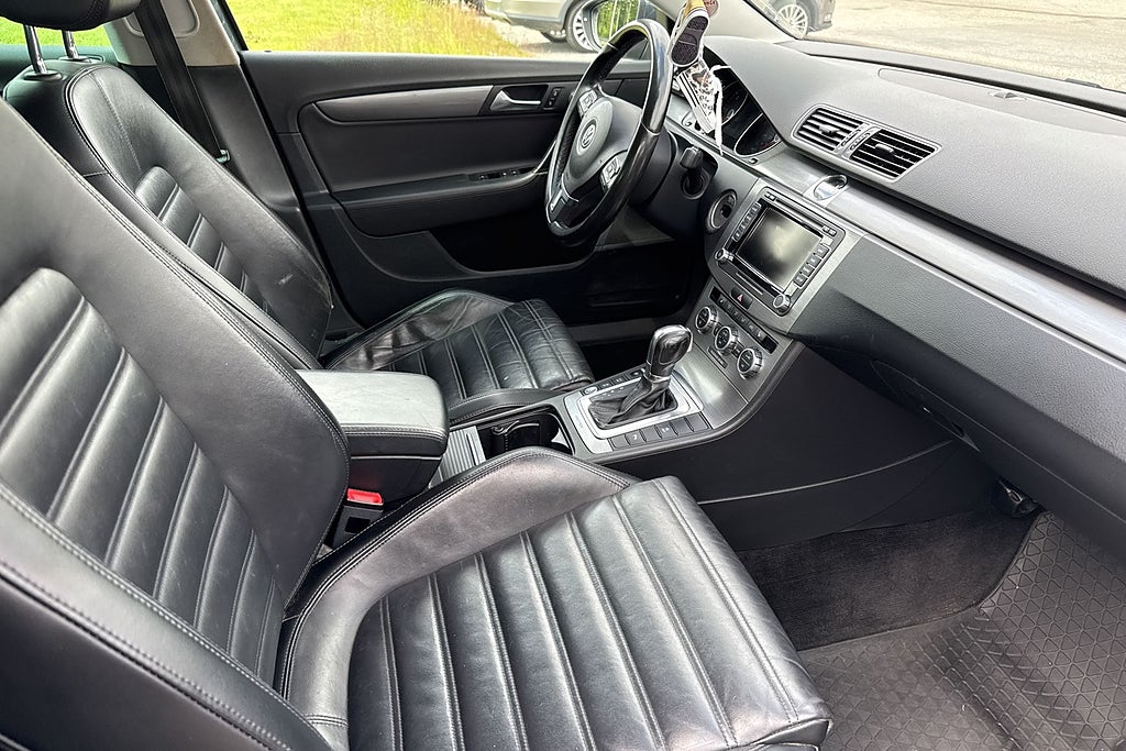 Volkswagen Passat Variant 2.0 TDI DPF BMT 4Motion GT M-värmare Drag  miniatyr 9