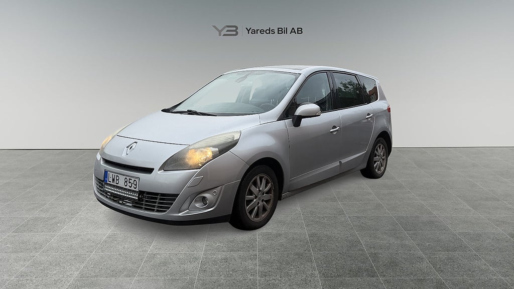 Renault Grand Scénic 1.6 dCi Manuell Panoramatak  7-Sitsit
