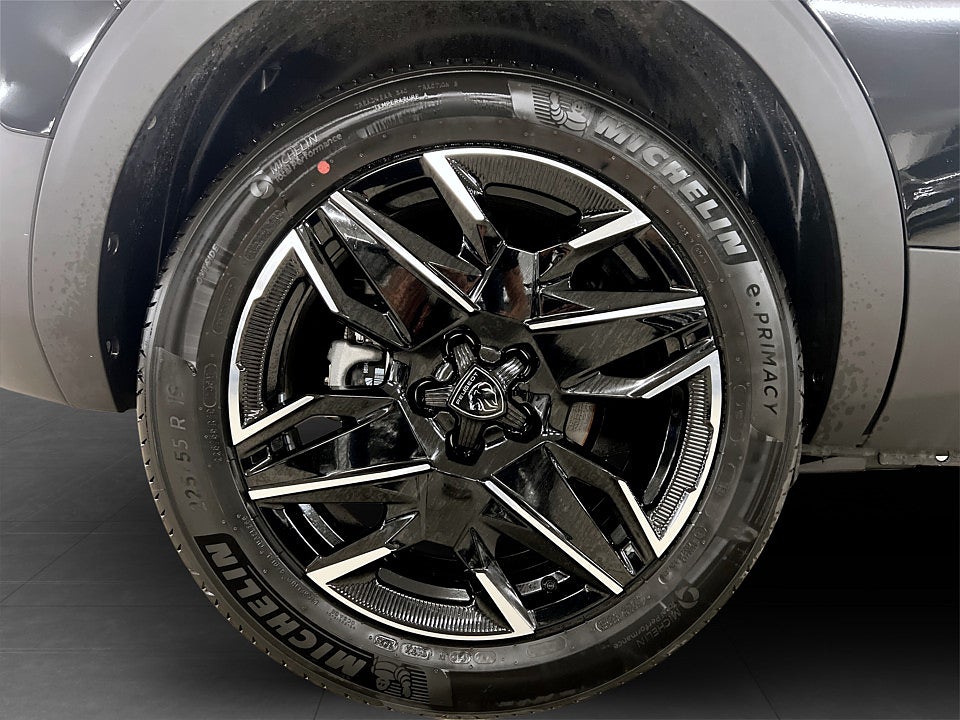Bild på Peugeot 5008 GT Black pack 1.2 PT 130hk Aut 7-SITS B-KAMERA NAVI