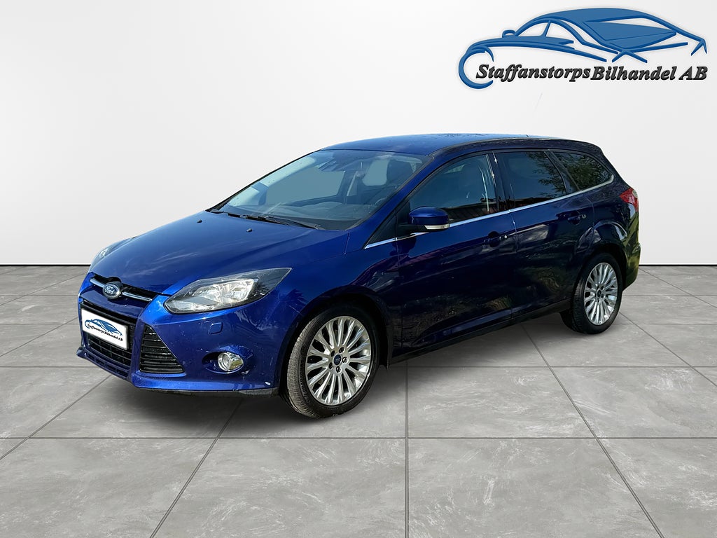 Ford Focus Kombi 1.6 EcoBoost Flexifuel Titanium |FULLSERVAD 