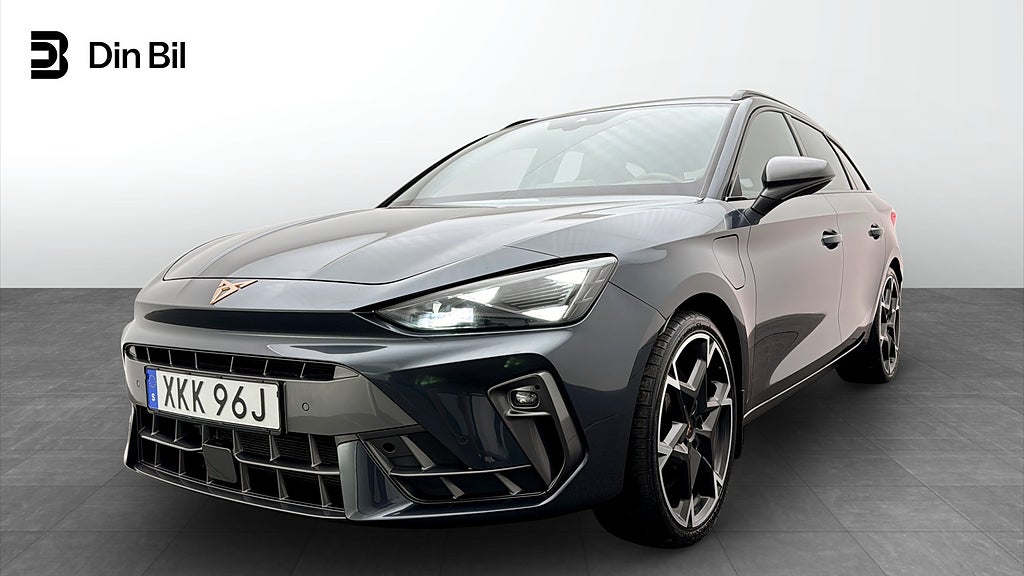 Cupra Leon VZ 1.5 eHYBRID 272HK / Drag