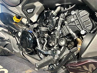 Ducati Xdiavel V4 /1mil/3,45%/Black Lava