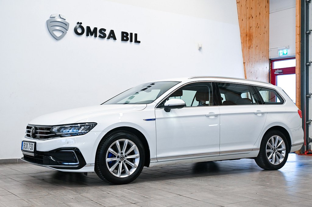 Volkswagen Passat Sportscombi GTE Navi Kamera 218hk