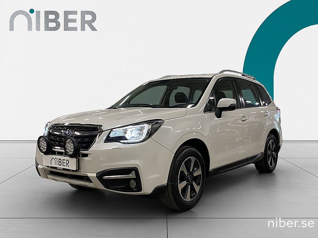 Subaru Forester 2.0 4WD Läder, Drag, Backkamera, 1 BRUKARE, Pano