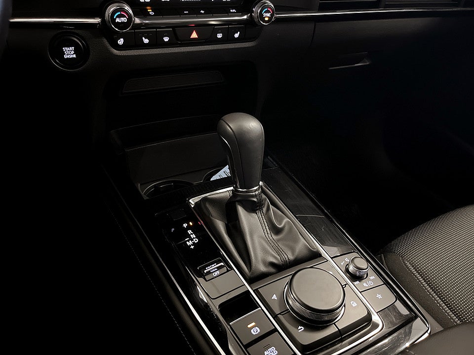Bild på Mazda CX-30 Sky 2.0 e-SKYACTIV-G M Aut B-KAMERA RATTVÄRME