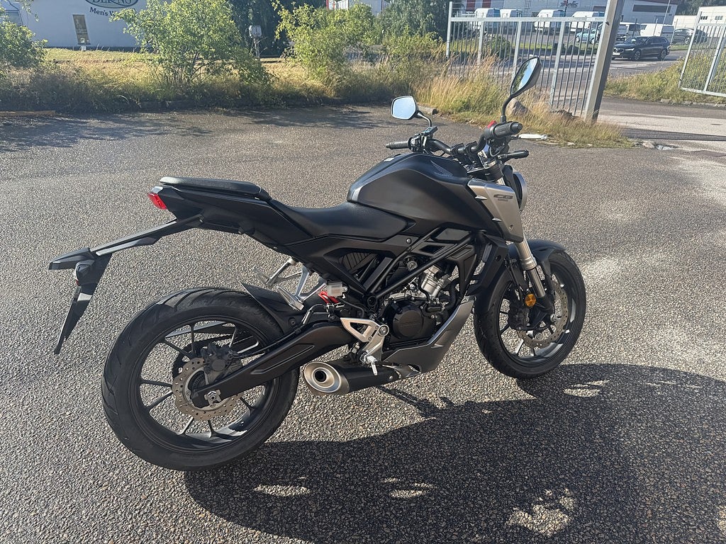 Honda Cb125r 2018 - miniatyr 14