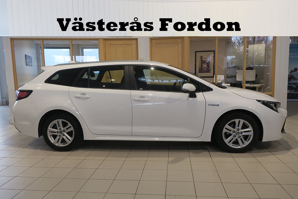 Toyota Corolla Touring Sports Hybrid Active Drag Relax Garanti 