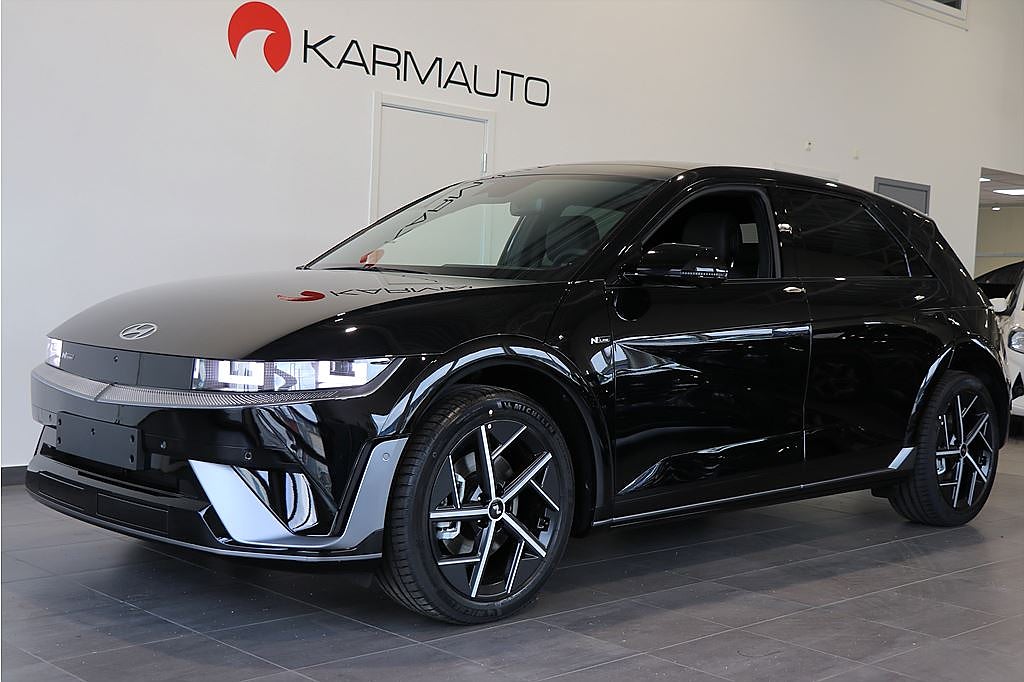 Hyundai IONIQ 5 84 kWh AWD 325hk N-line Soltak Tech paket 4WD