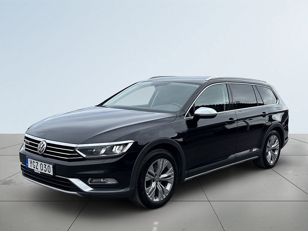 Volkswagen Passat Alltrack 2.0 TDI 4M Alltrack Kamera/Drag/M&D-värmare/CarPlay