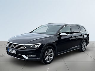 Volkswagen Passat Alltrack 2.0 TDI 4M Alltrack Kamera/Drag/M&D-värmare/CarPlay – bild 16