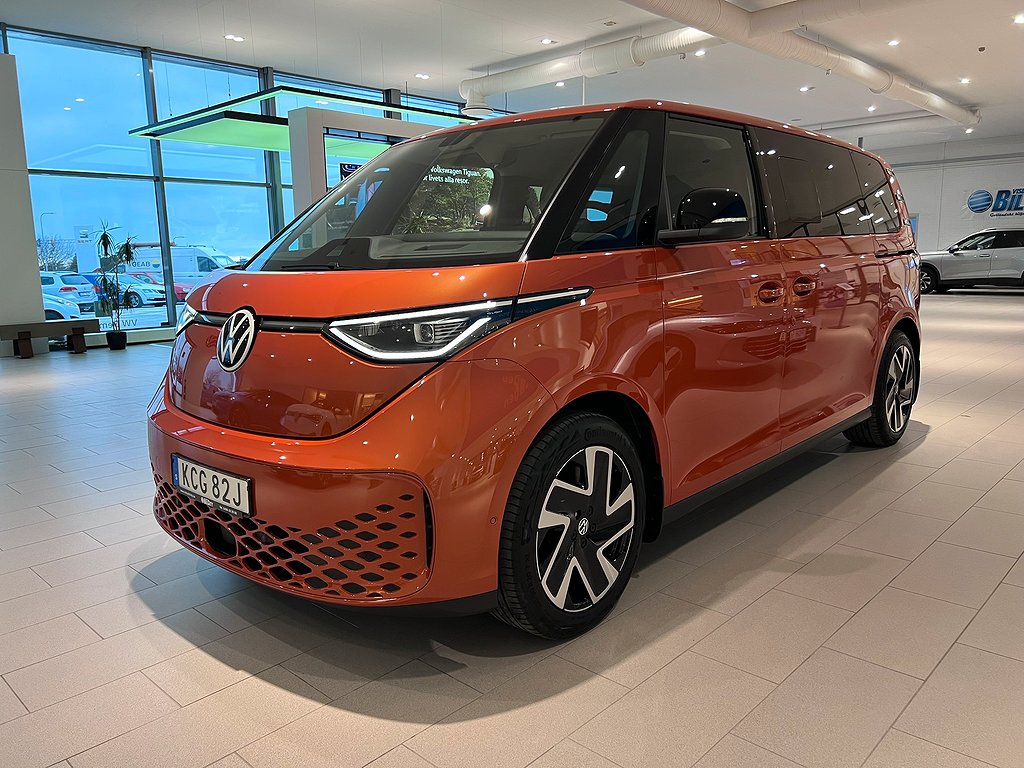 Volkswagen ID. Buzz Pro LWB, 7 sits,  82 kWh