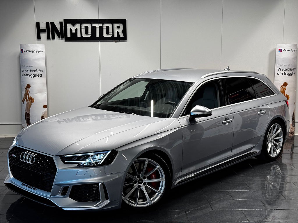 Audi RS4 Avant 2.9 TFSI Quattro |MATRIX|Massage|BLIS|NAVI|LågMil