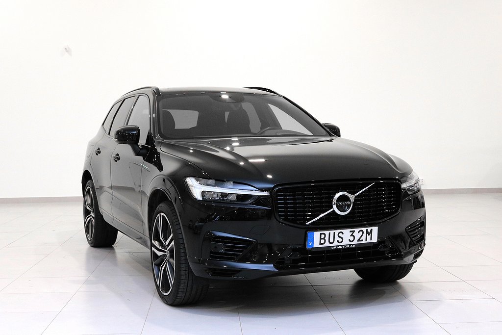 Volvo XC60 Recharge T6 AWD / R-Design / Moms / Vinterdäck 