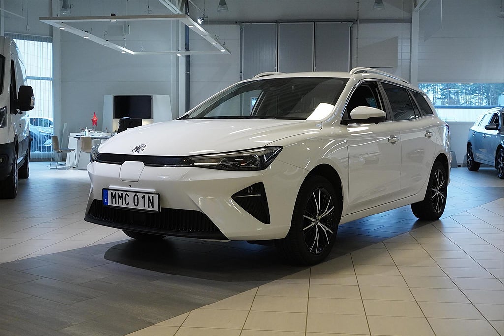 MG 5 Long Range 61 kWh Luxury Apple CarPlay Kamera Fartpilot | Ränta