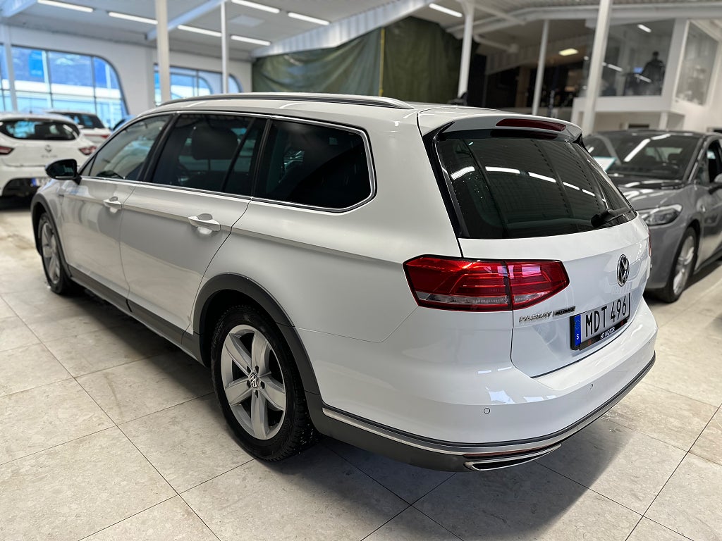 Volkswagen Passat Alltrack 2.0 TDI4Motion Alltrack/4.99%/Cockpit/Drag/Värma