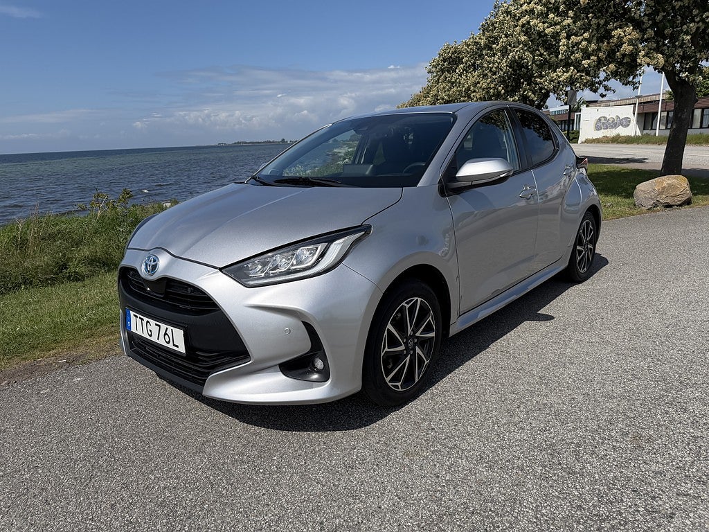 Toyota Yaris Hybrid CVT Active Plus Euro 6