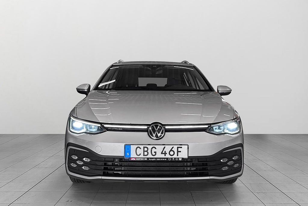 Volkswagen Golf Alltrack 2022 - miniatyr 2