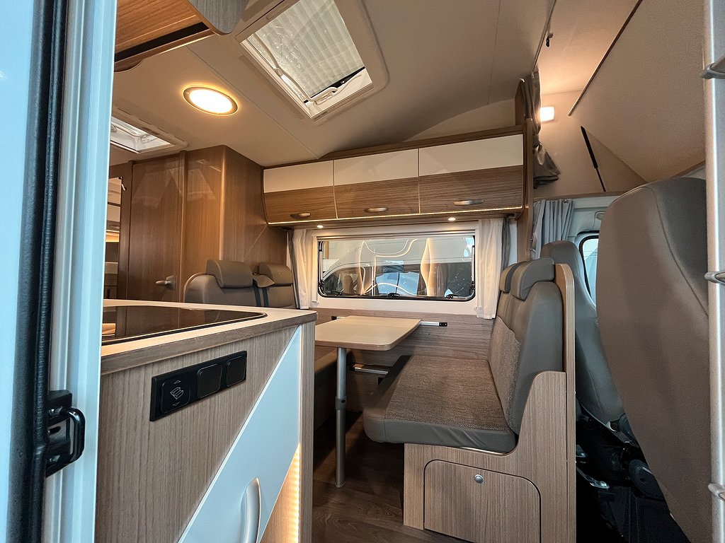 Carado A 464 / B-kort / 6 bältade / 6 Sovplatser /4995kr/mån - Carado