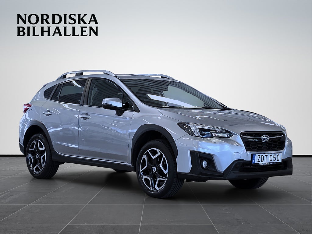 Subaru XV 2.0 4WD Lineartronic Apple Car Drag Backkamera Taklucka