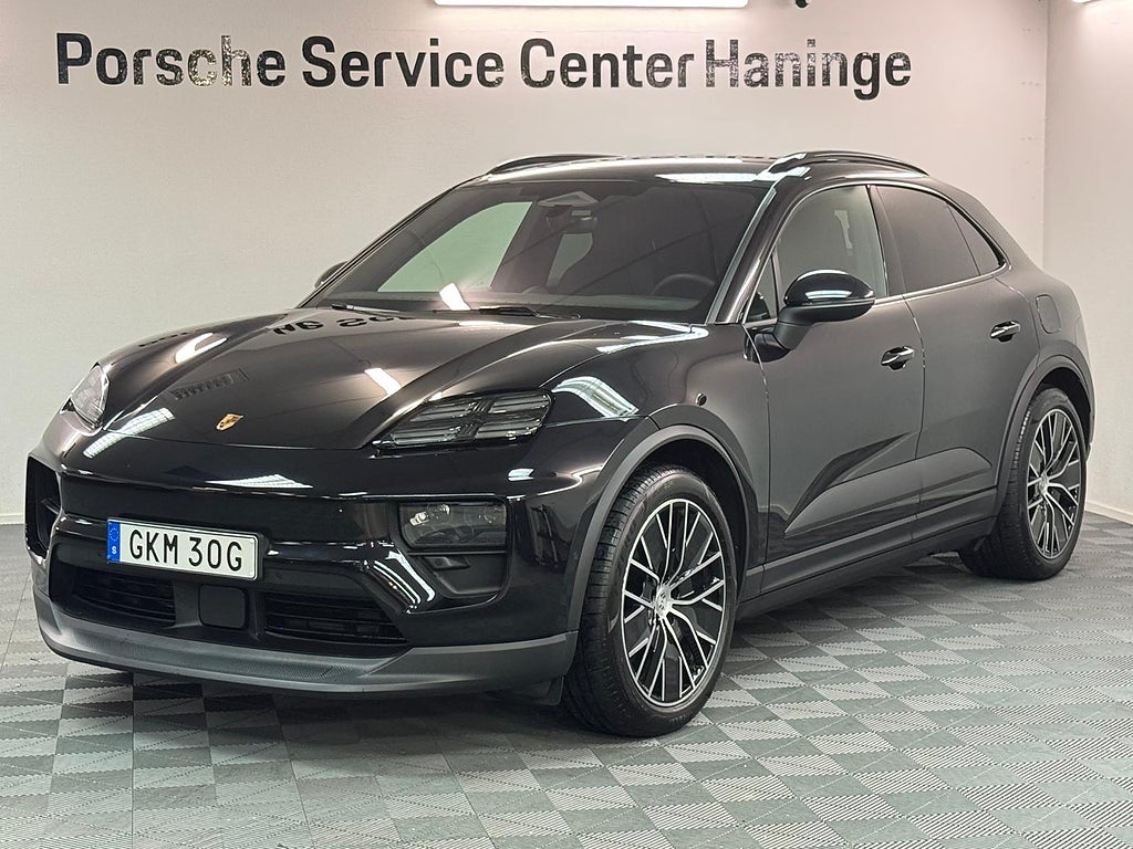 Porsche Macan 4