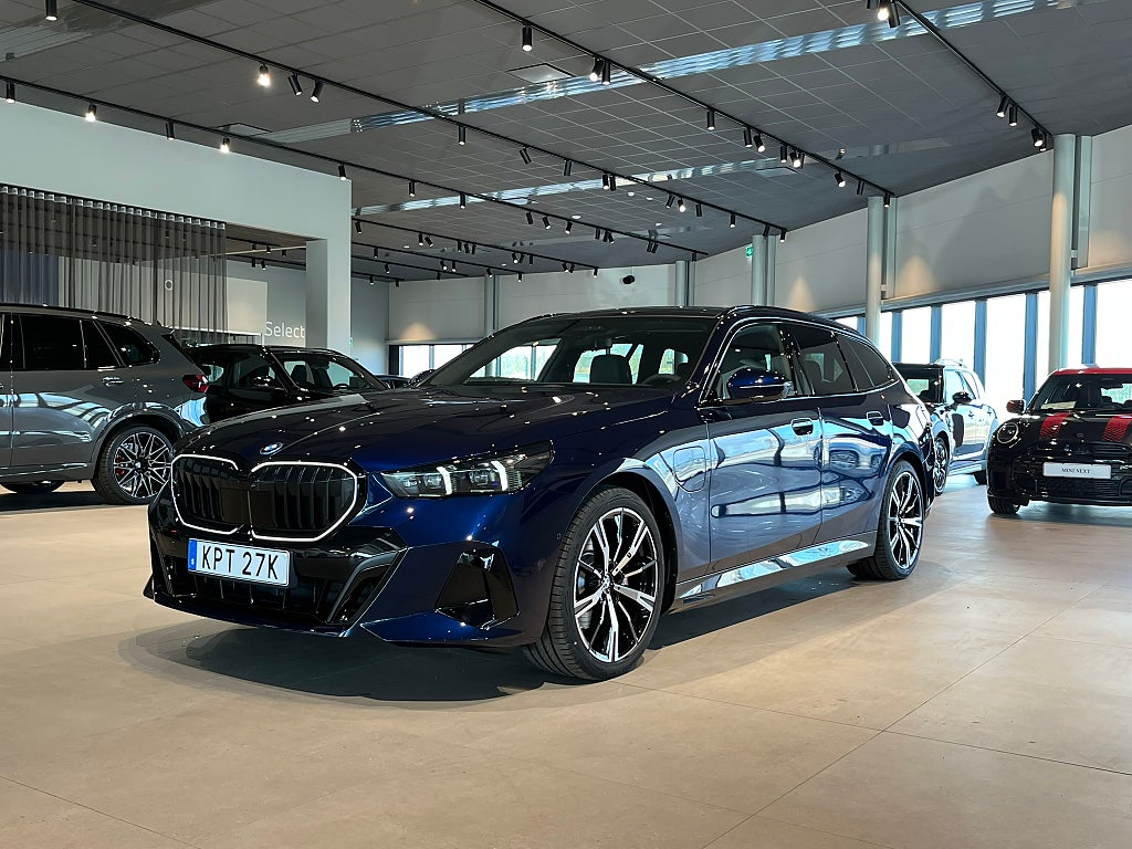 BMW 530e xDrive Touring M Sport Pro D/A Pro B&W
