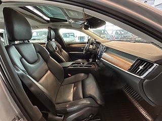 Volvo S90 D4 AWD Inscription S&V-Hjul/Drag/M-värm/Kamera/Elstol – bild 13