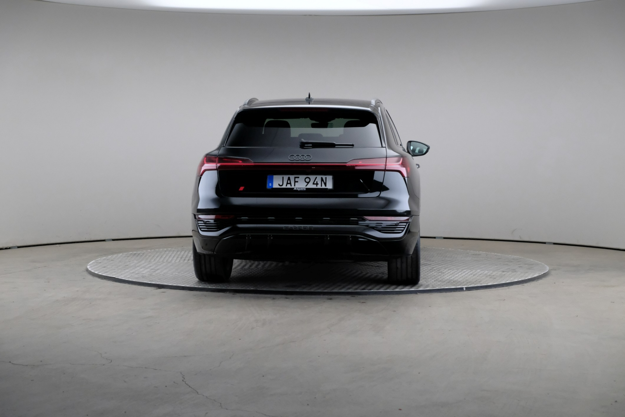 Audi Q8 e-tron 2024, bild 2/10