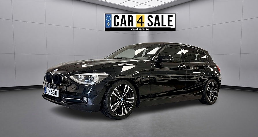 BMW 118 d Nya modell | P-Sensor| Sportstolar| Skinn| Keyless