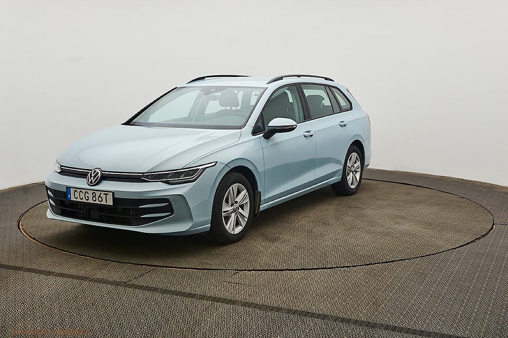 Volkswagen Golf DSG 1.5 eTSI 150hk Drag och P-värmare