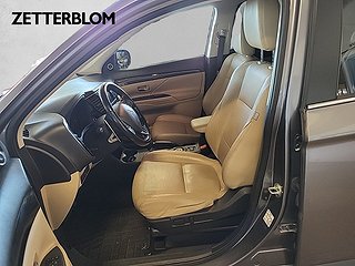 Kombi Mitsubishi Outlander 7 av 13