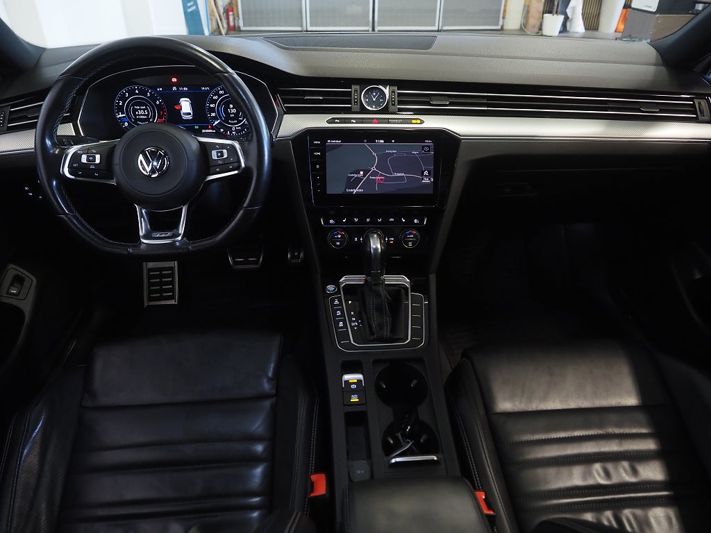 Volkswagen Passat SC TSI 280hk 4M GTR |Pano|Drag|Värmare|Navi|Cockpit| 2018