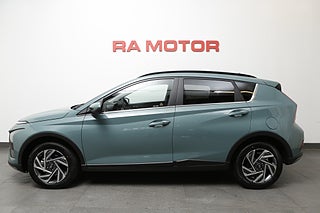 Halvkombi Hyundai Bayon 2 av 12